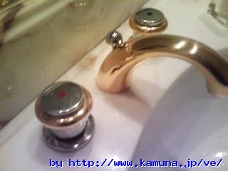 00099 �񂹂Ȃ��J����