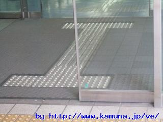 00111 �r��������̓_���u���b�N