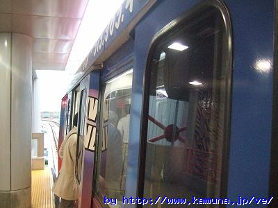 00124 戸袋がいらない電車